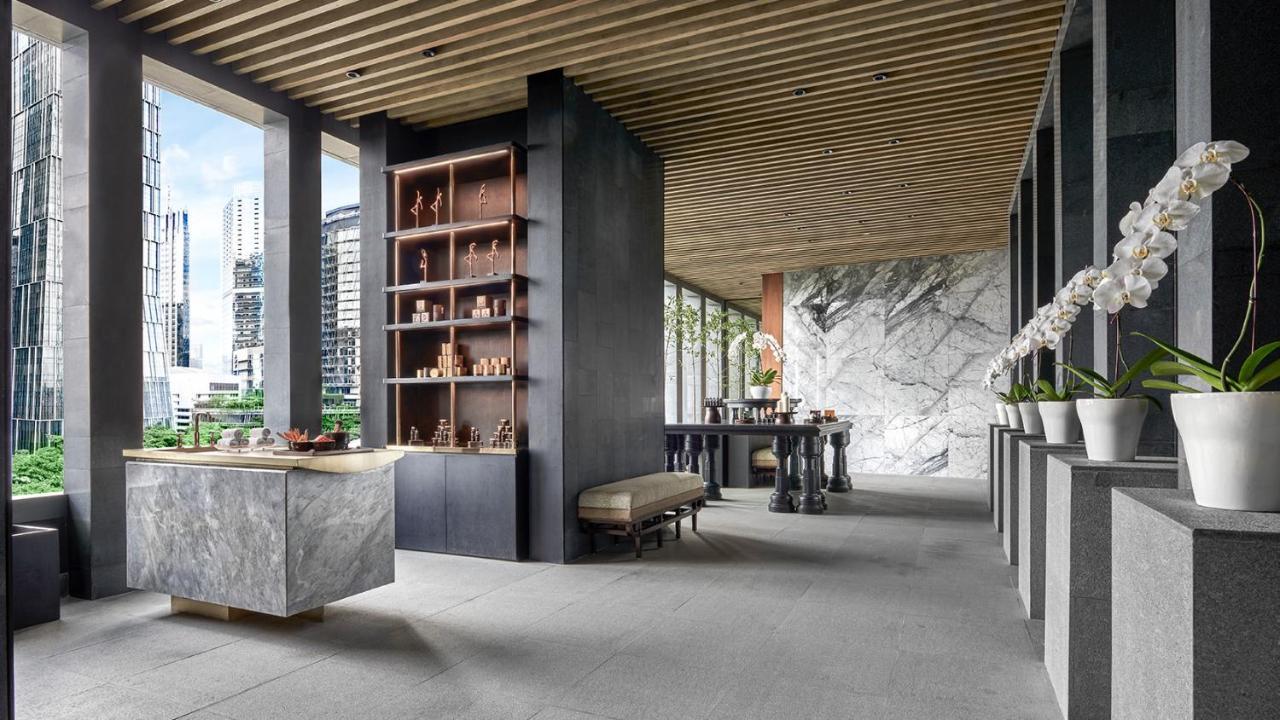The Langham, Hotel